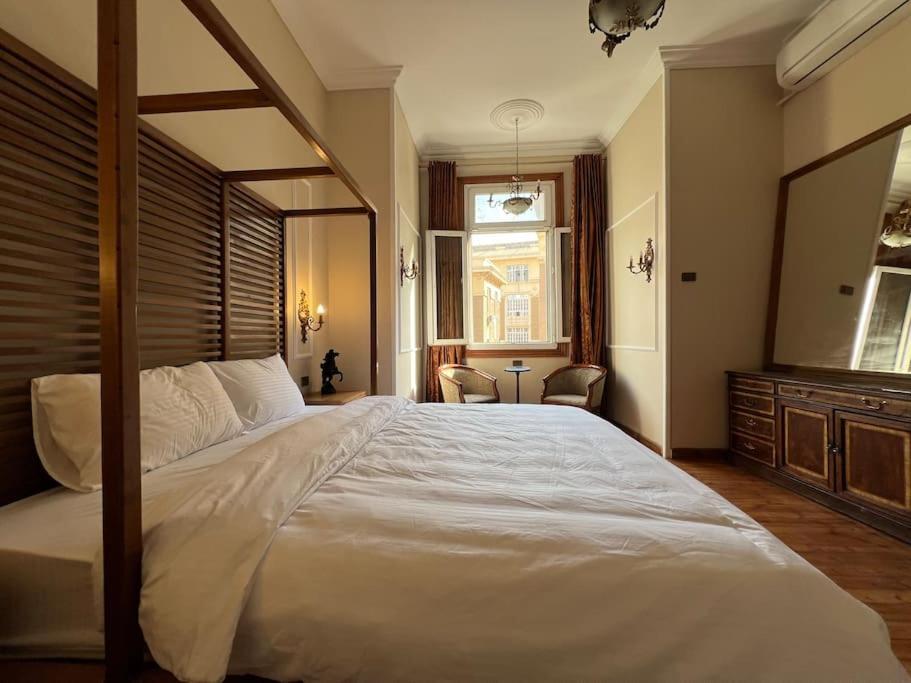 Authentic 3Br Apartment In Downtown, Kairo Exteriör bild